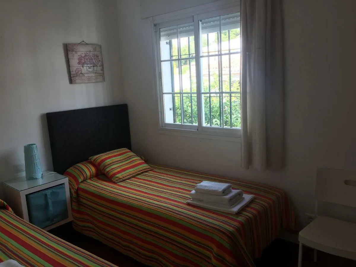 Apartamentos Luna de Nerja 0*,