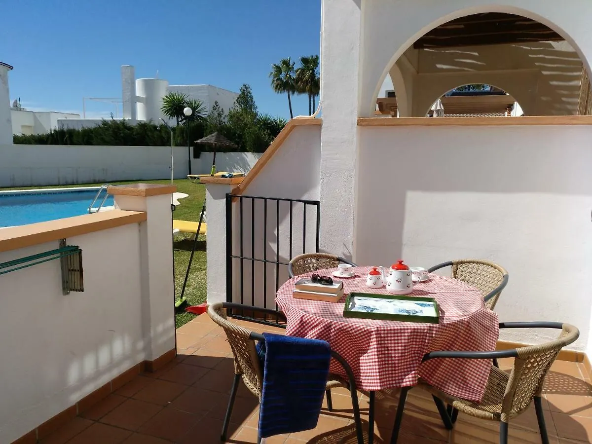 Apartamentos Luna de Nerja 0*,  España